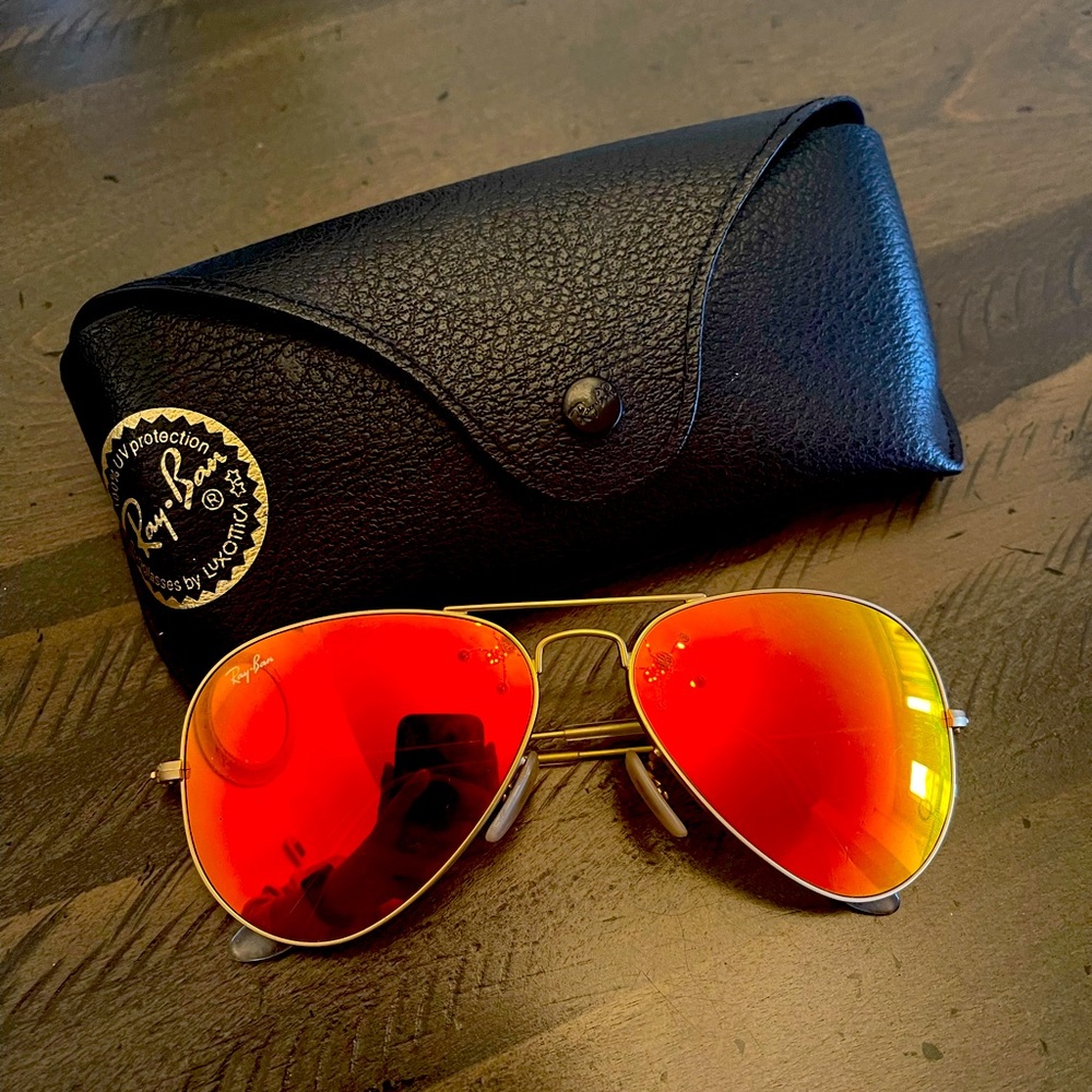 Authentic Rayban Aviators - Like New
